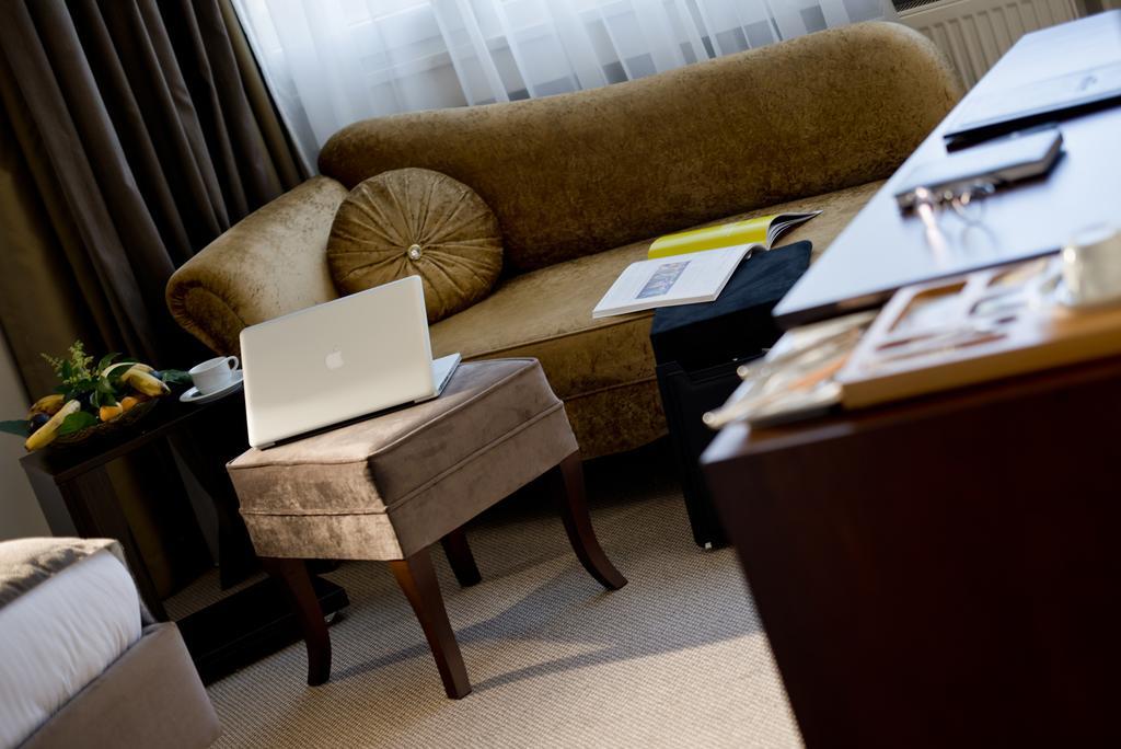 North Point Hotel Samsun Esterno foto